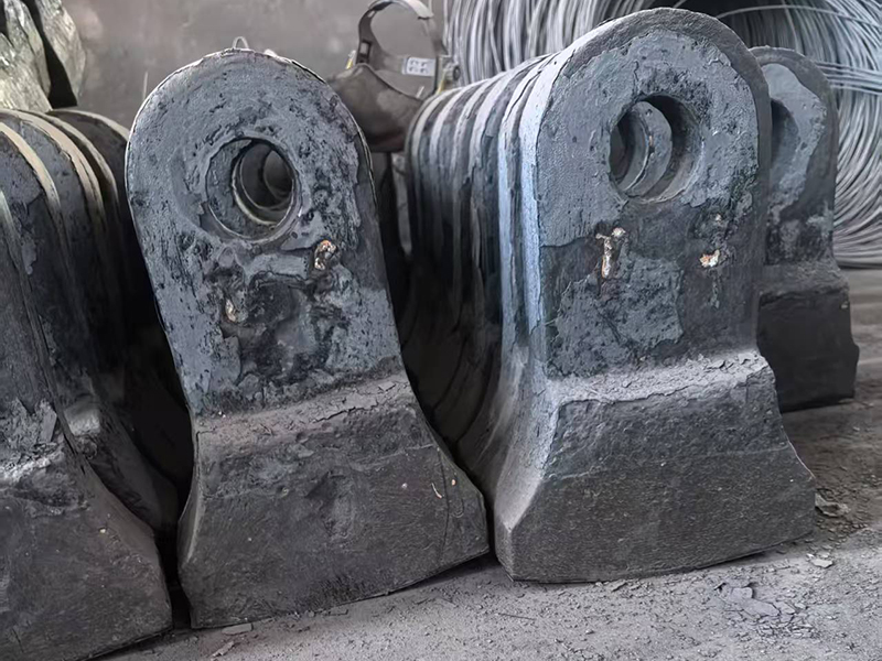 我公司主營(yíng)的碎石機(jī)錘頭有哪些優(yōu)勢(shì)呢？